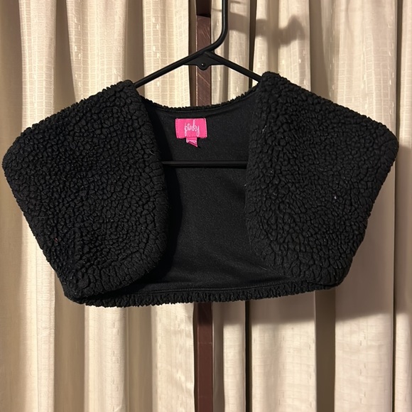 Shoulder covers for dresses or vests over shirts - Picture 5 of 5